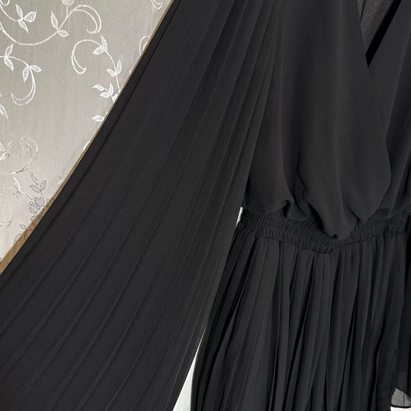 Anthropologie Endless Rose Black Long Sleeve Romper - Picture 5 of 9